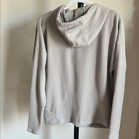 Carhartt Light Gray Women's Hoodie - Picture 5 of 5